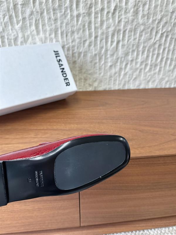 20251127171420573 320